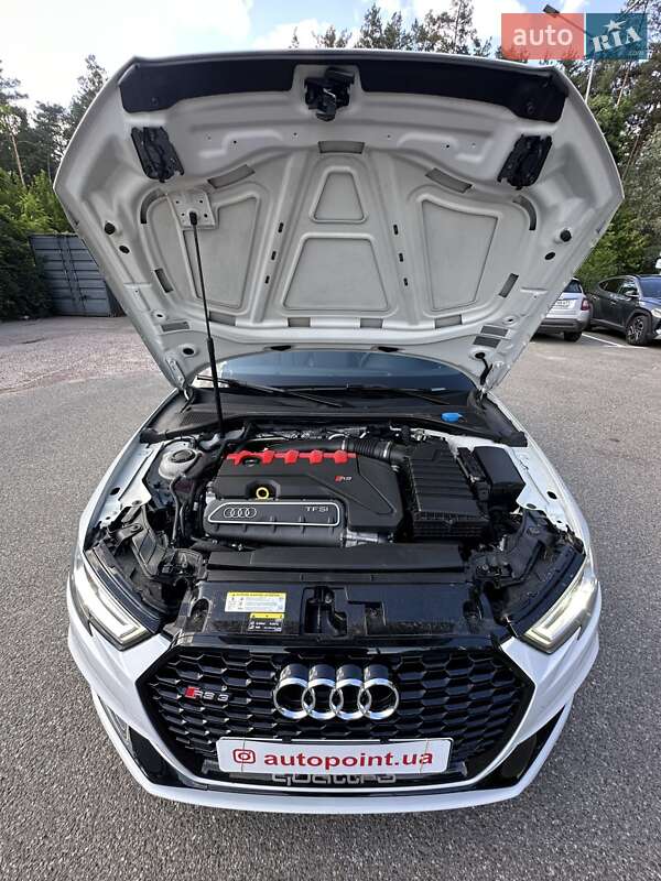 Audi-5