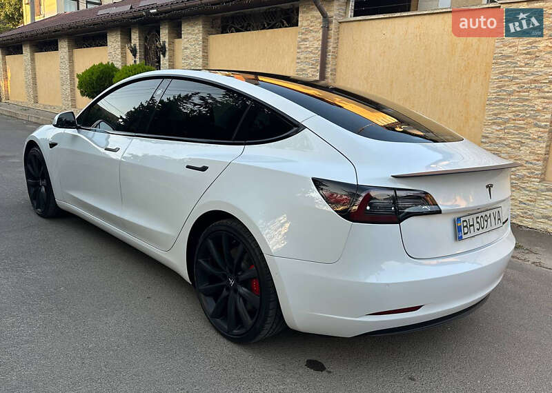 Tesla-9