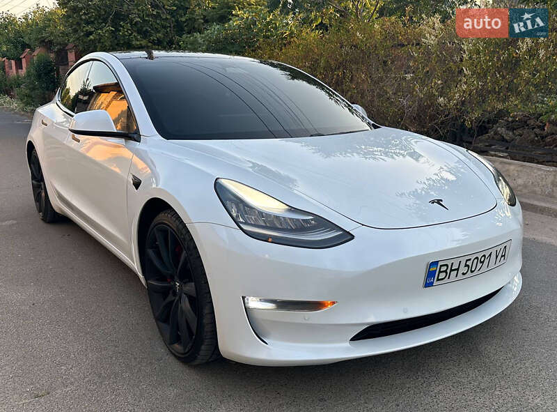 Tesla-6