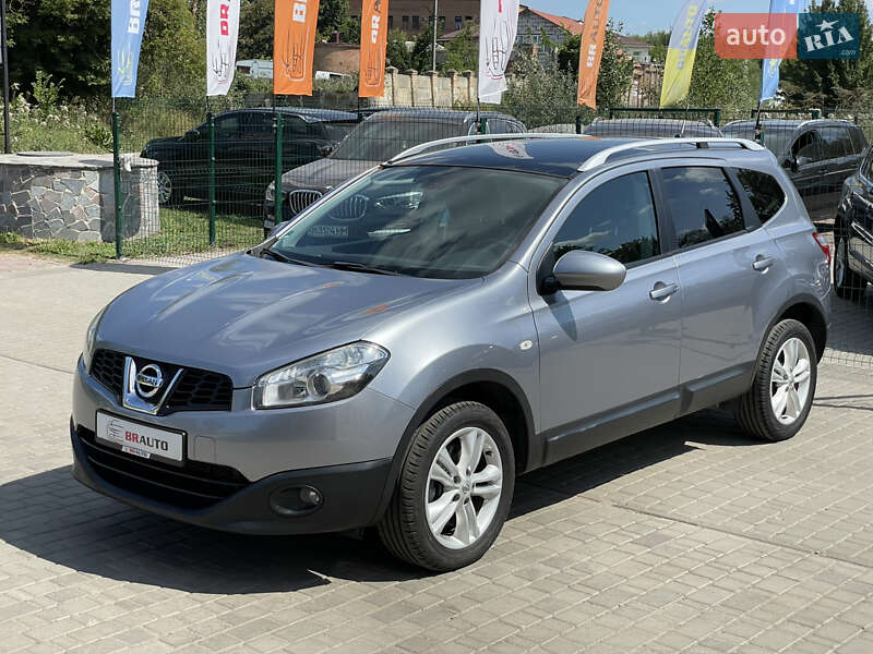 Nissan Qashqai+2 2011