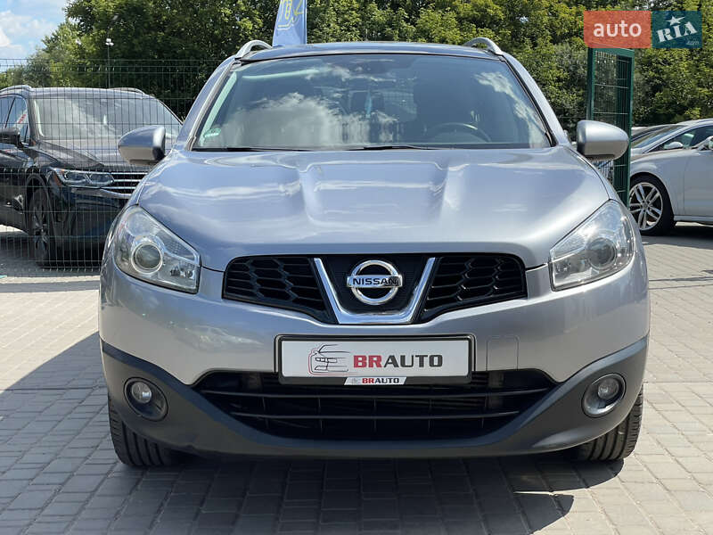 Nissan Qashqai+2 2011
