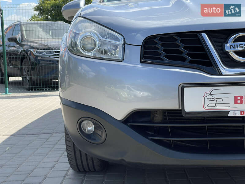 Nissan Qashqai+2 2011