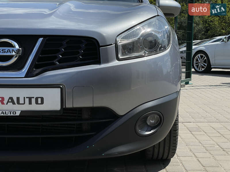 Nissan Qashqai+2 2011