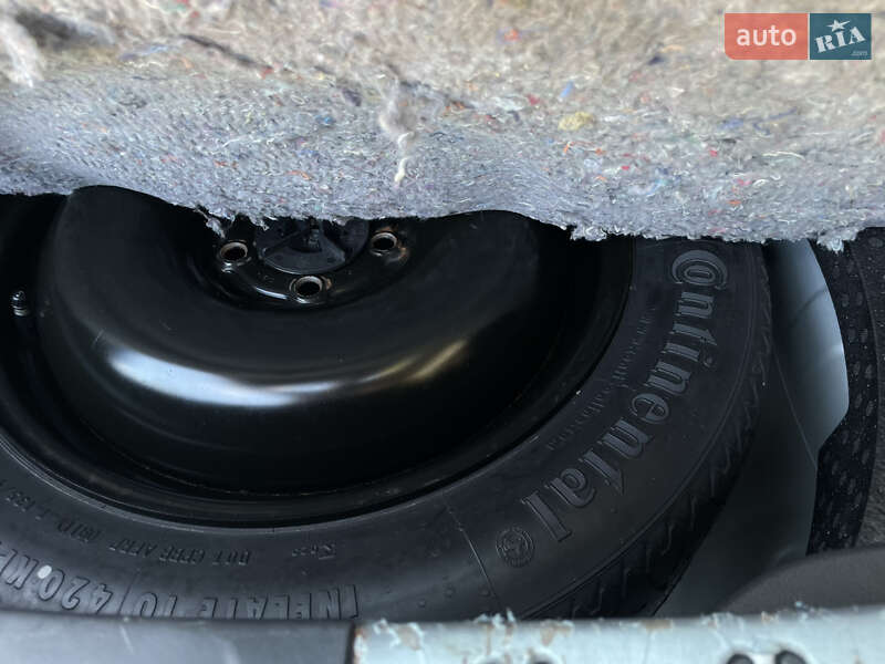 Nissan Qashqai+2 2011