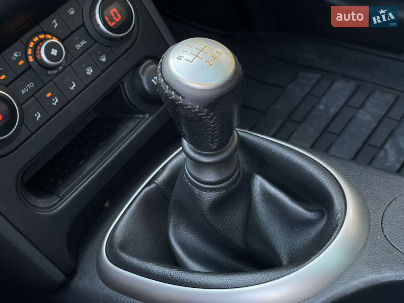 Nissan Qashqai+2 2011