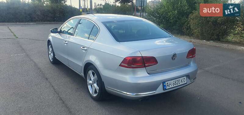 Volkswagen Passat 2011