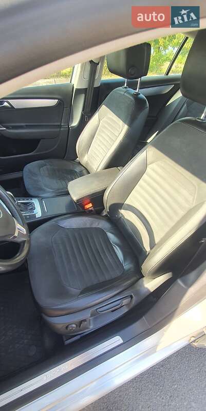 Volkswagen Passat 2011