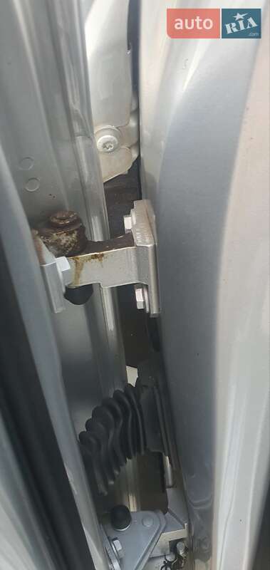 Volkswagen Passat 2011