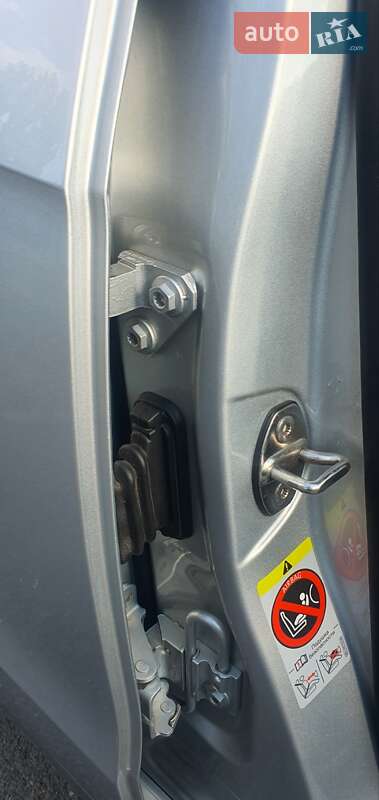 Volkswagen Passat 2011