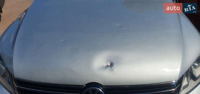 Volkswagen Passat 2011