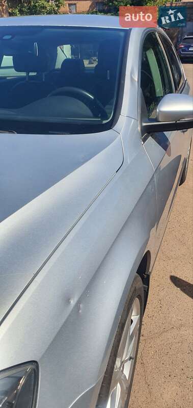 Volkswagen Passat 2011