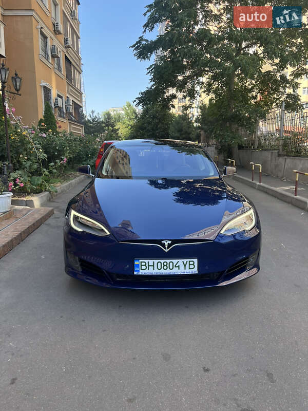 Tesla-8