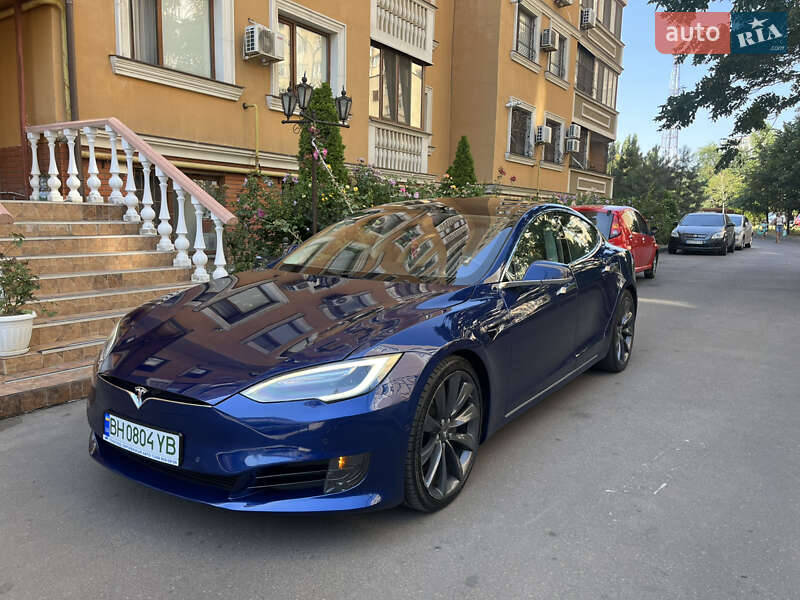 Tesla-0