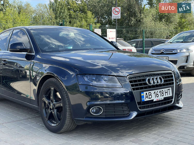 Audi-8
