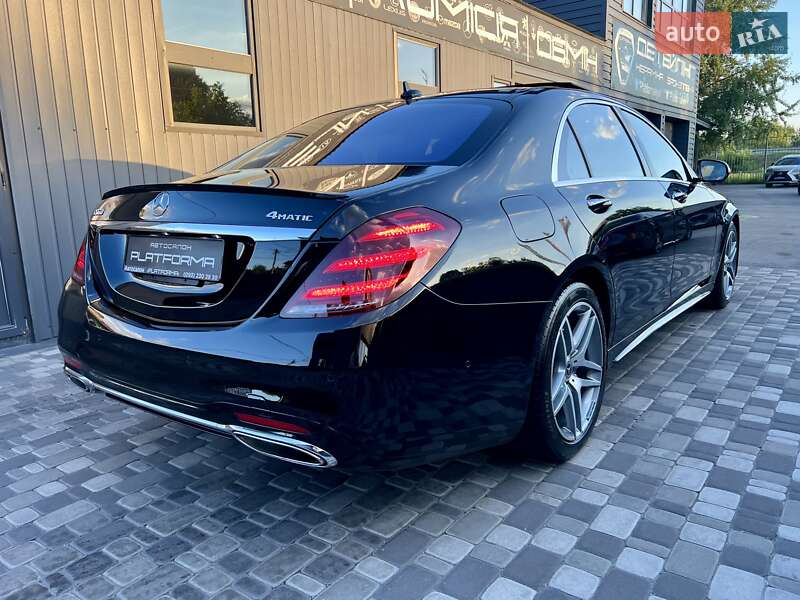 Mercedes-Benz-43
