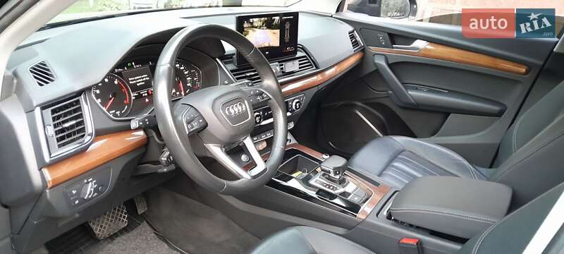 Audi-48