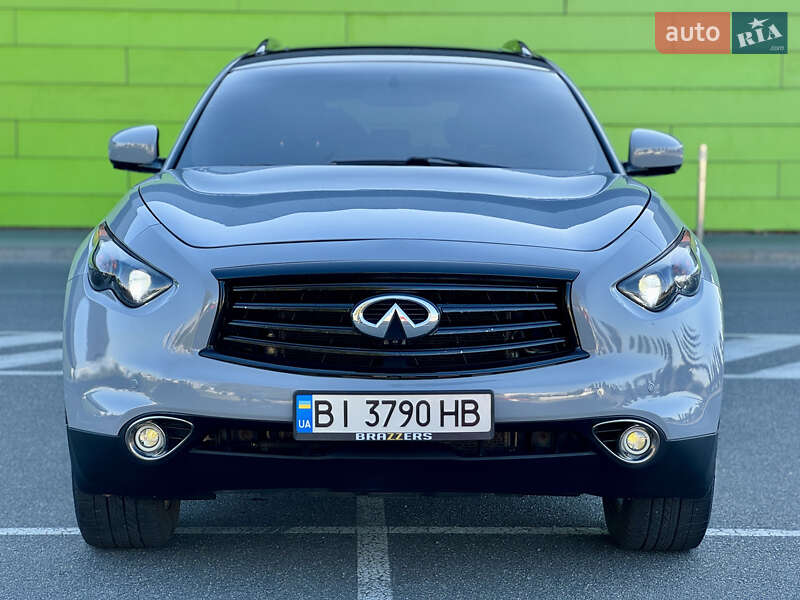 Infiniti-3