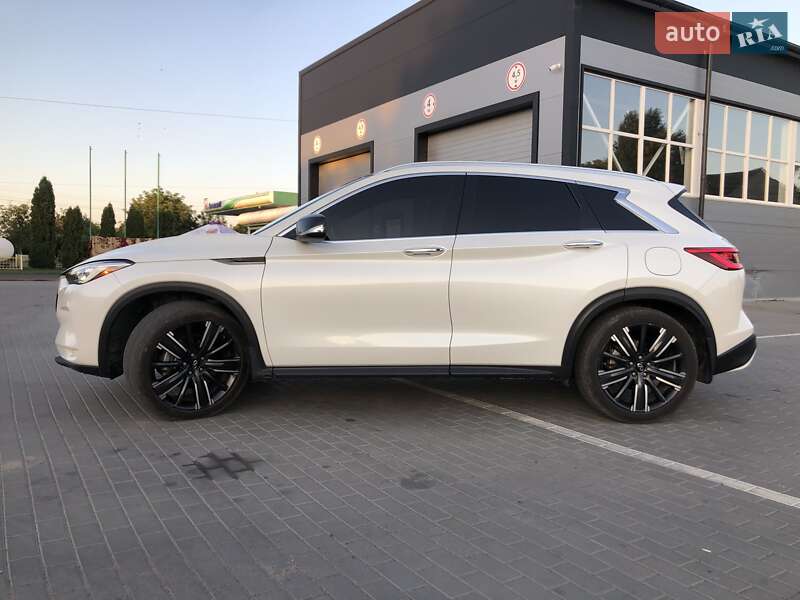 Infiniti-20