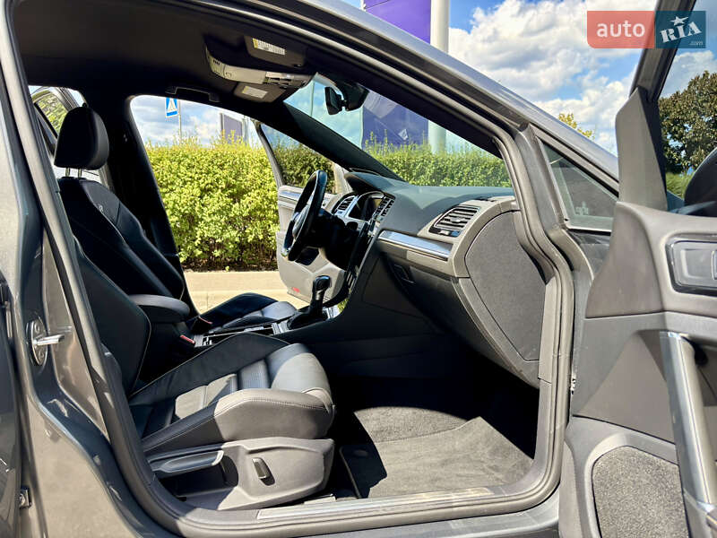 Volkswagen Golf R 2019