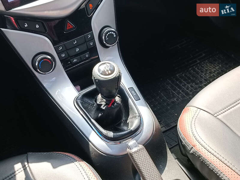 Chevrolet Cruze 2013