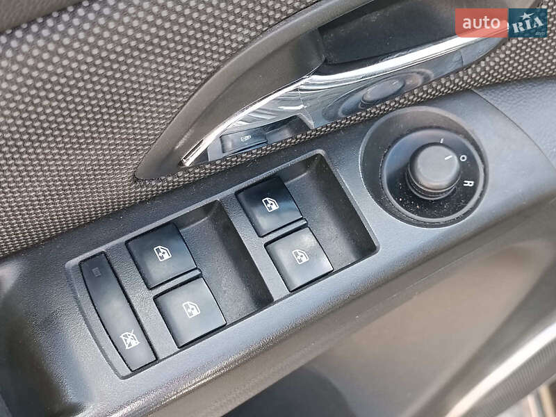 Chevrolet Cruze 2013