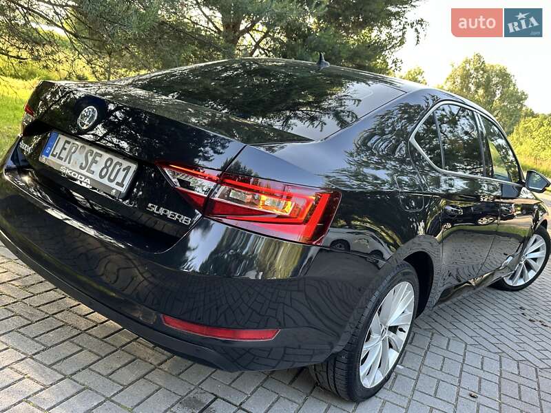 Skoda Superb 2016