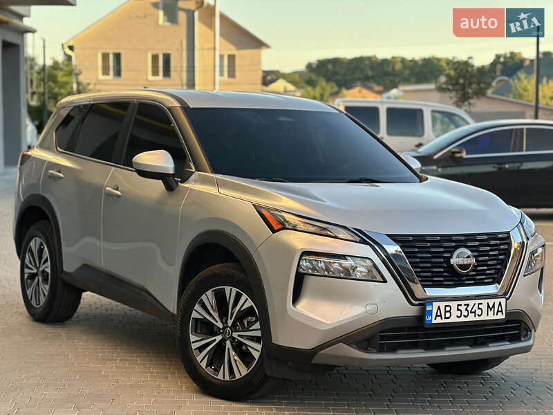 Nissan-33