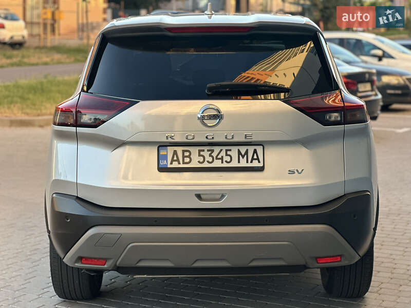 Nissan-5