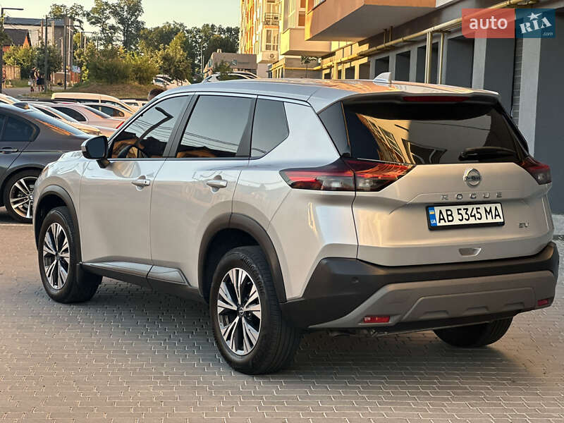 Nissan-4