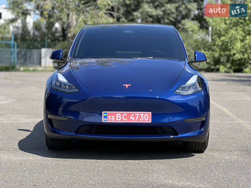Tesla-16