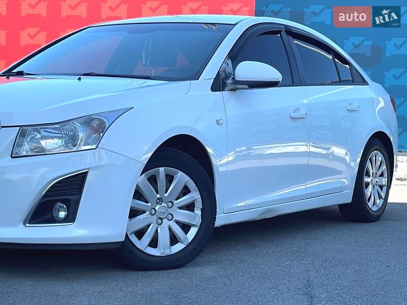 Chevrolet Cruze 2013