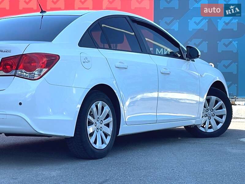 Chevrolet Cruze 2013