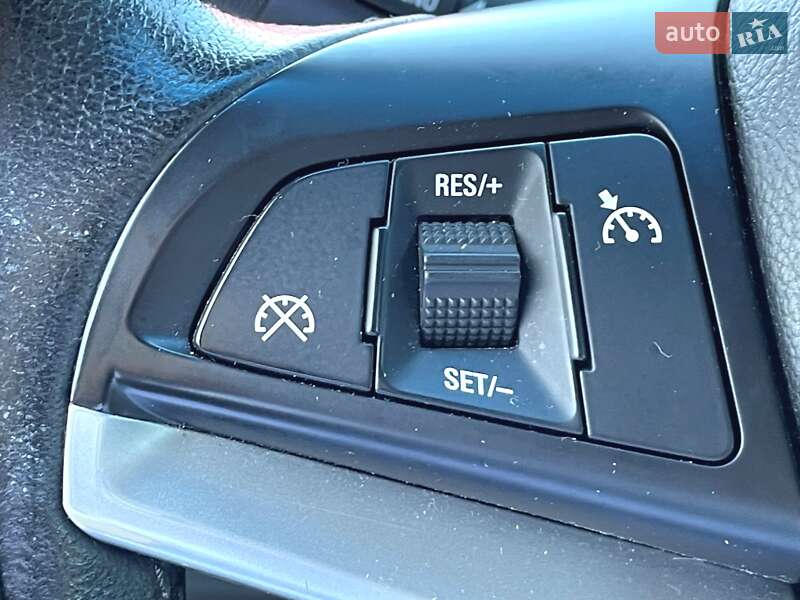 Chevrolet Cruze 2013