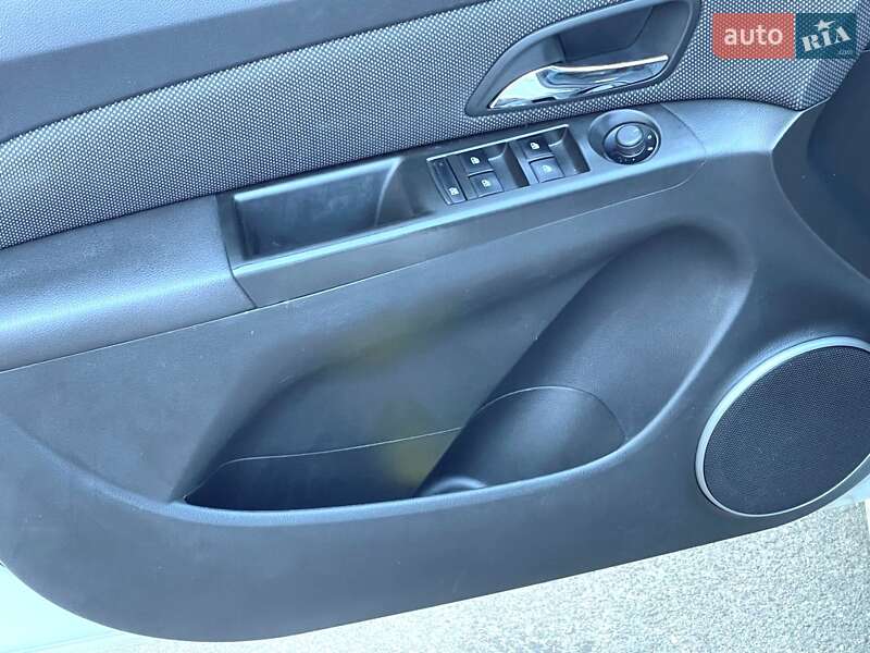 Chevrolet Cruze 2013