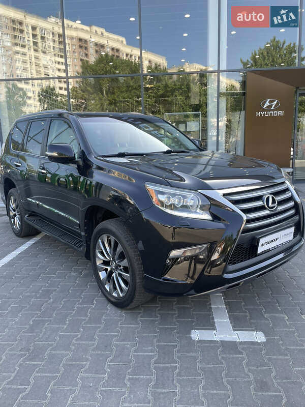 Lexus-26