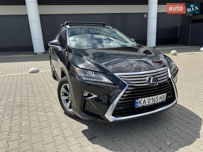 Lexus-24