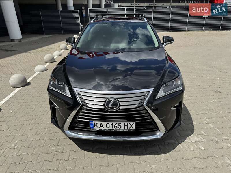 Lexus-36