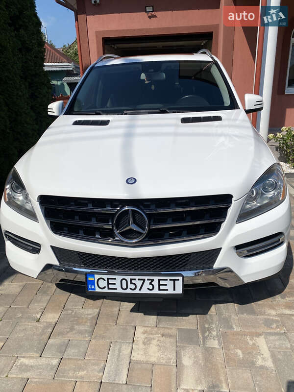 Mercedes-Benz M-Class 2015