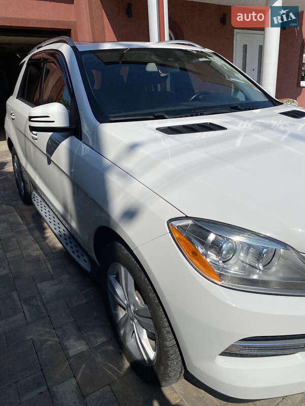 Mercedes-Benz M-Class 2015