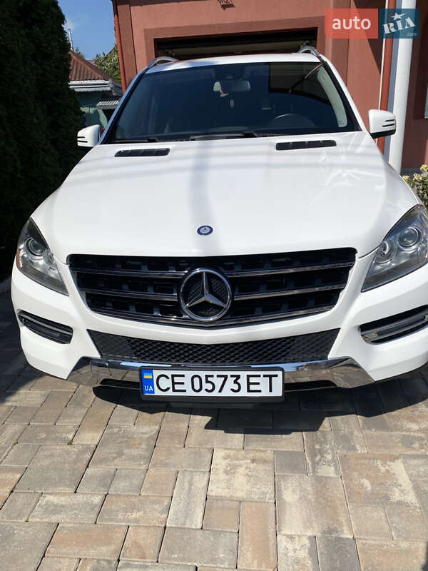 Mercedes-Benz M-Class 2015