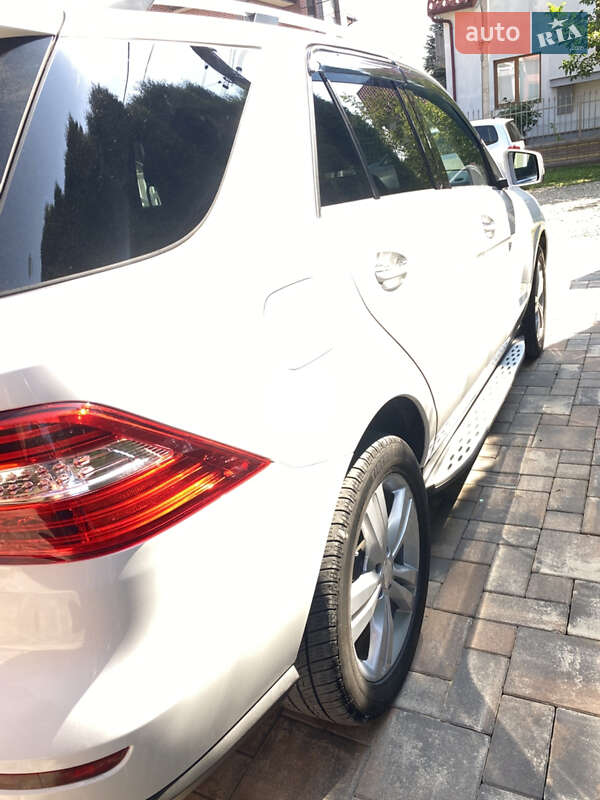 Mercedes-Benz M-Class 2015