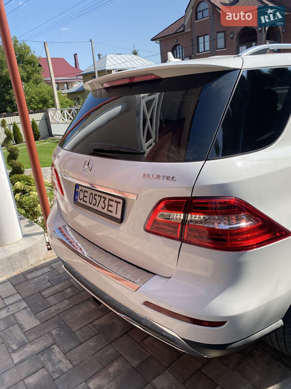 Mercedes-Benz M-Class 2015