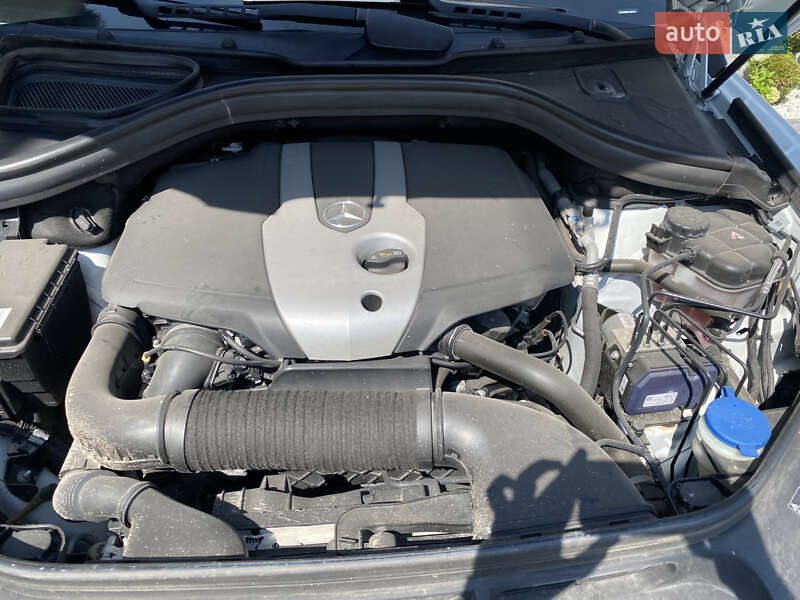 Mercedes-Benz M-Class 2015