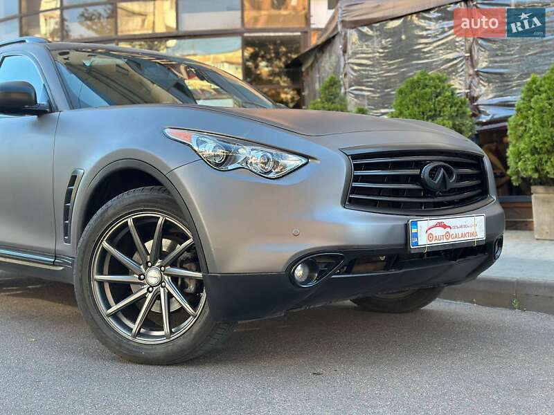 Infiniti-8