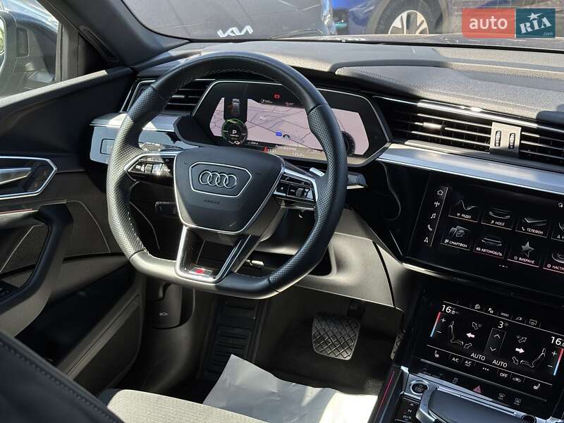 Audi-27