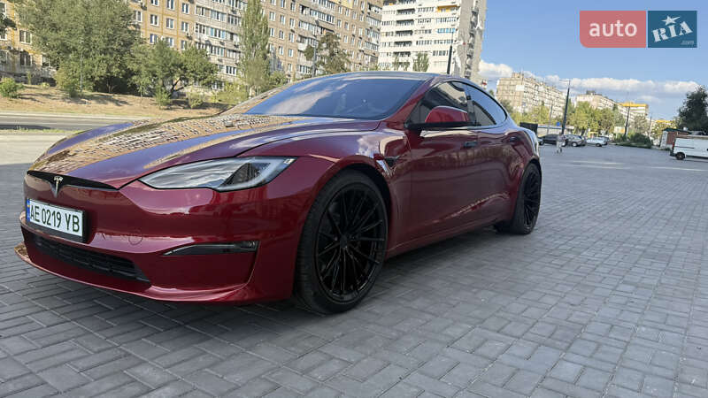 Tesla-6