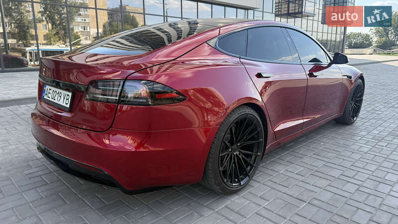 Tesla-39