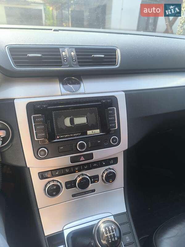 Volkswagen Passat 2012