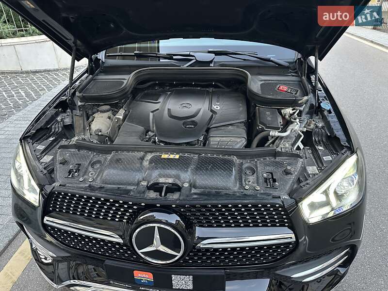Mercedes-Benz-62