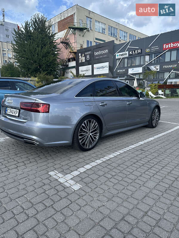 Audi-4